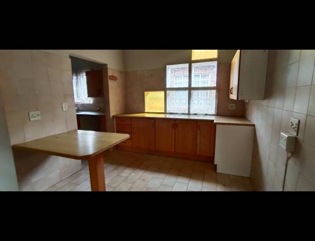 3 BEDROOM TOWNHOUSE FOR SALE IN CLARINA